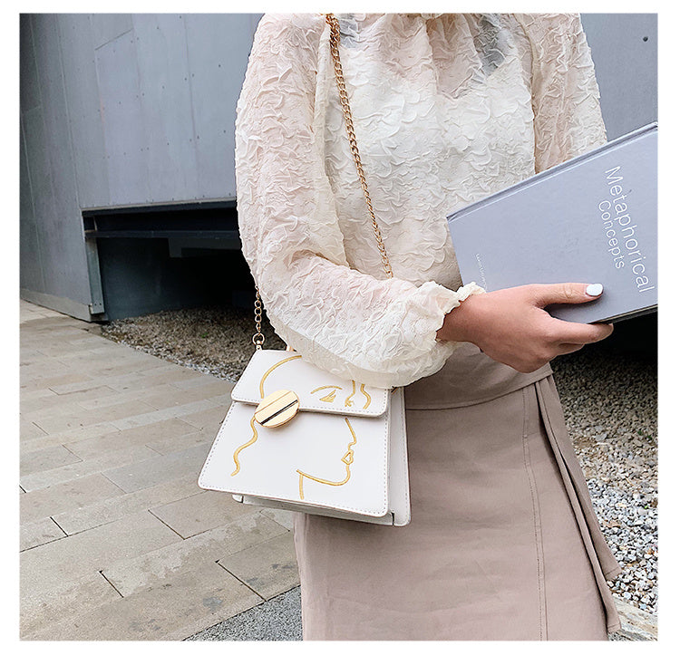 Fashion embroidered small square bag